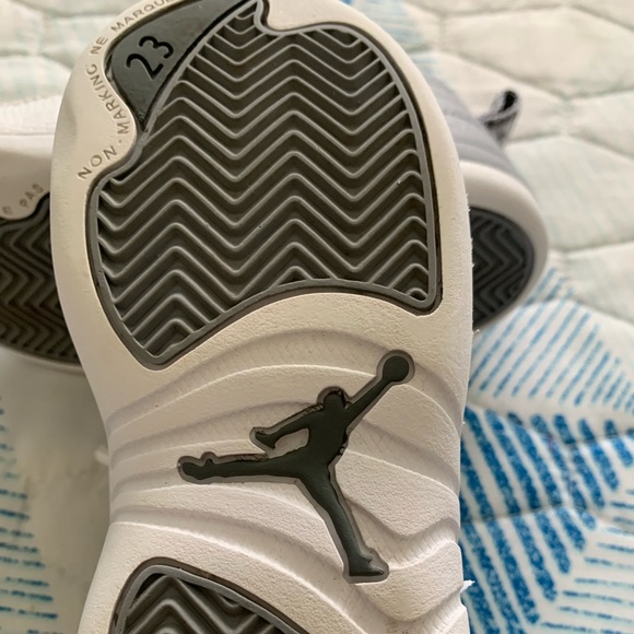 Retro Jordan 12 - Picture 9 of 9